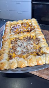 Super Bowl Stuffed Crust Dip